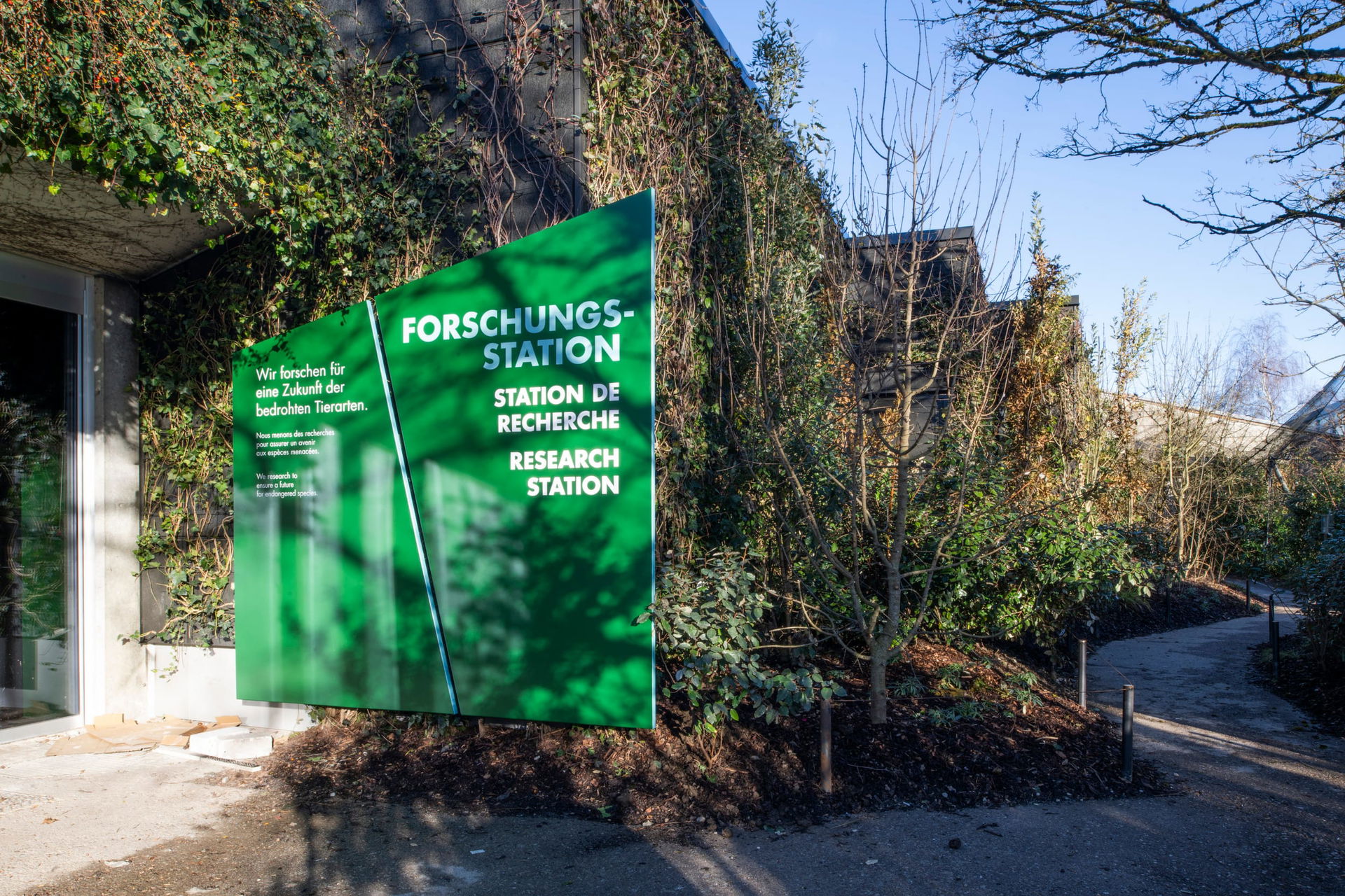 Der Eingang zur neuen Forschungsstation im Zoo Zürich.